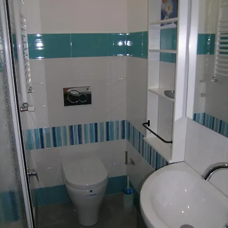 Con Bagno Privato Candida